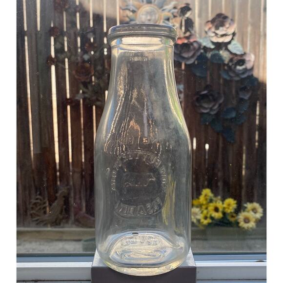 Vtg Rare Embossed Cow Butter Store Pasadena Pint Dairy Milk Bottle California - Picture 3 of 6